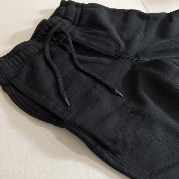 Good fellow & Co. Jersey Black Men’s Shorts. - Picture 5 of 5